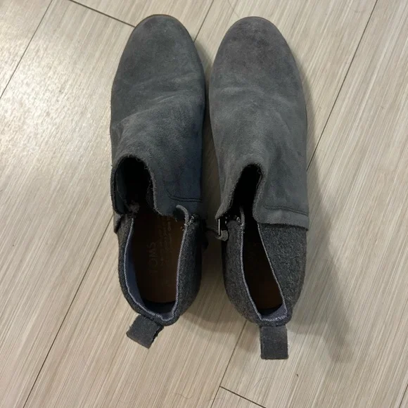 Toms Gray Suede Ankle Booties - Picture 8 of 11